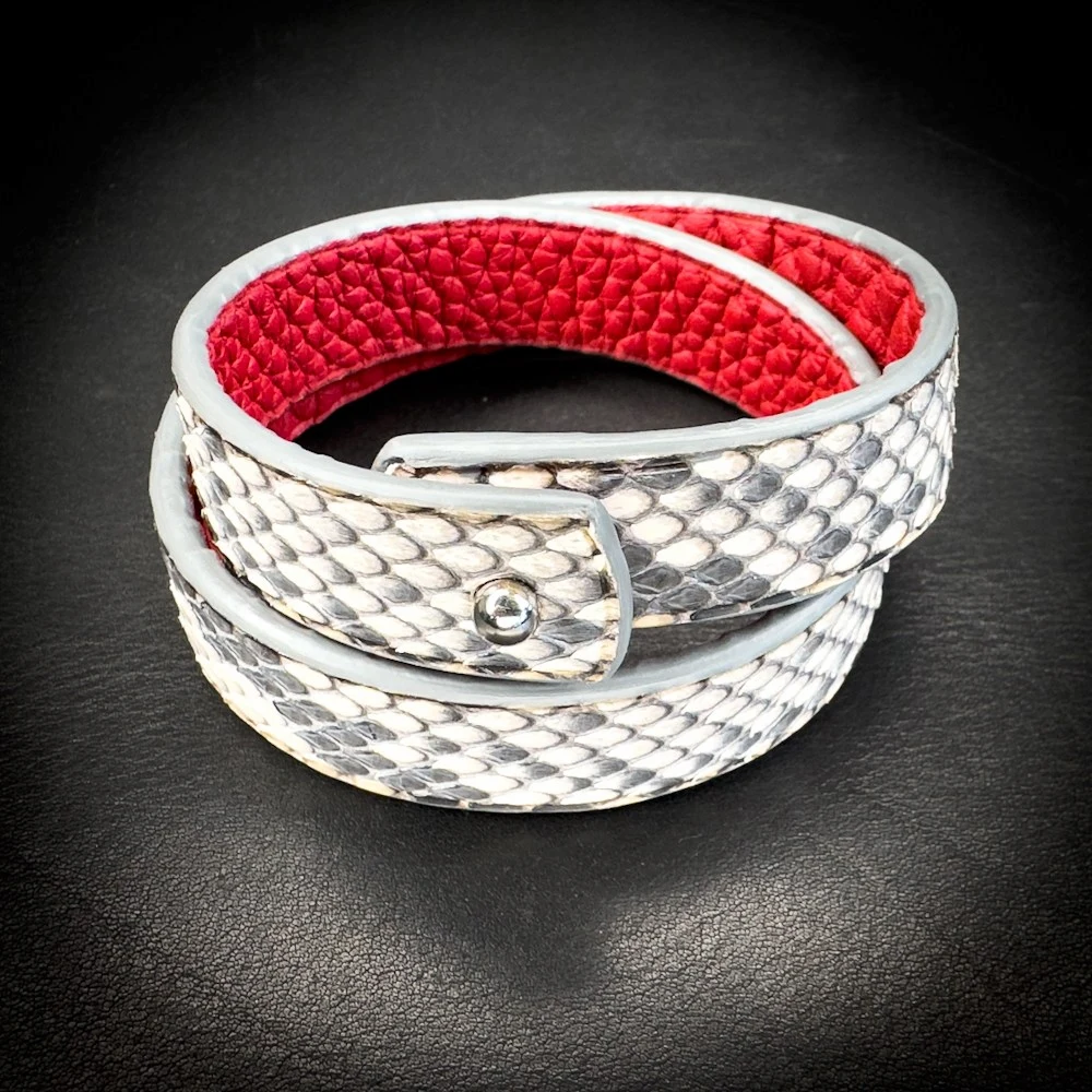 Double tour python naturel Madame Royale Maroquinerie Double tour python naturel Madame Royale Maroquinerie