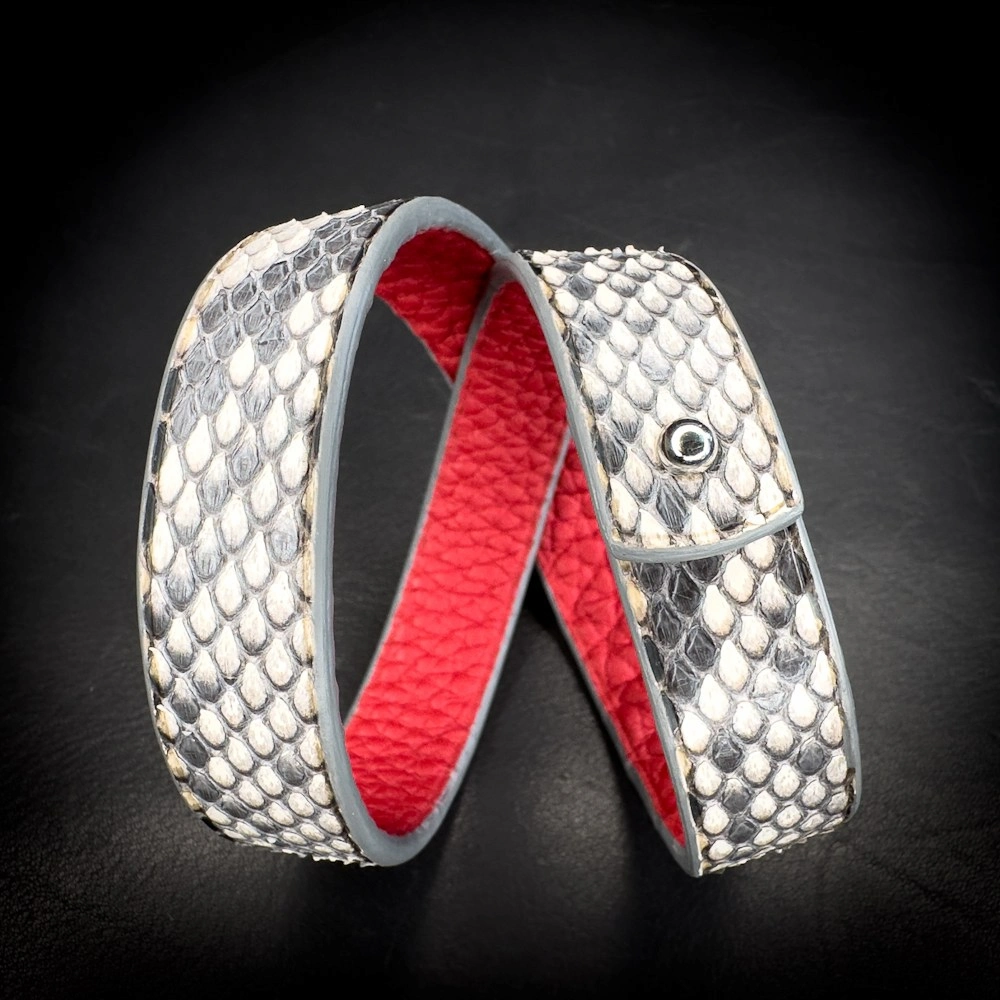 Double tour python naturel Madame Royale Maroquinerie Double tour python naturel Madame Royale Maroquinerie