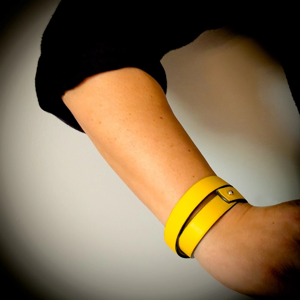 Double tour veau jaune Madame Royale Maroquinerie Double tour veau jaune Madame Royale Maroquinerie