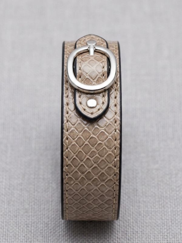 bracelet cuir femme industriel imitation python faux cuir