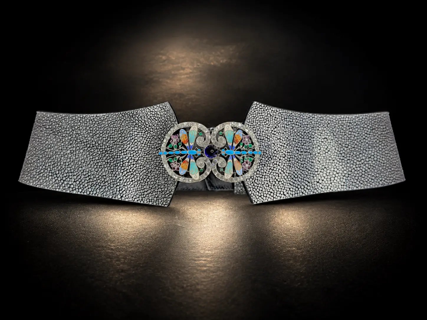 Ceinture-bijou en galuchat gris avec boucle ancienne Art Nouveau Piel Frères